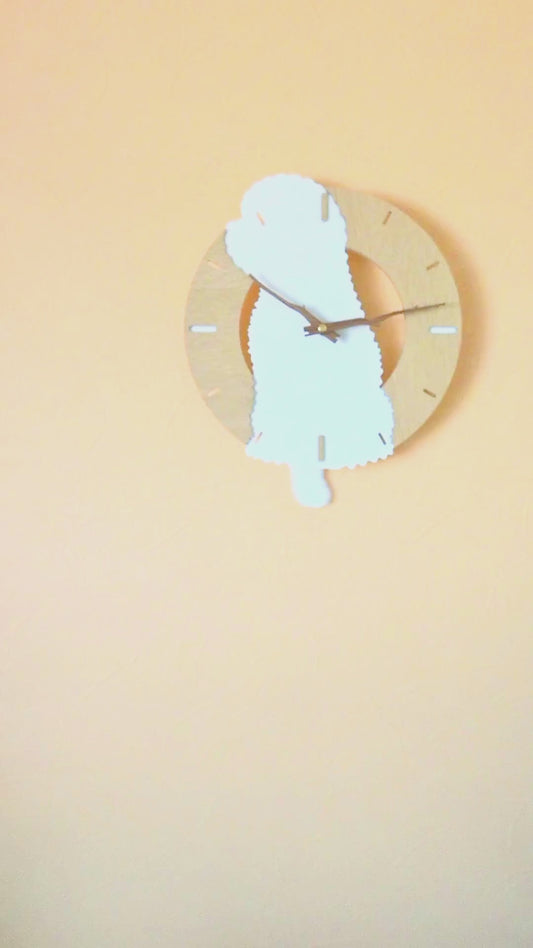 ふりふりわんこ時計_ビジョンフリーゼ