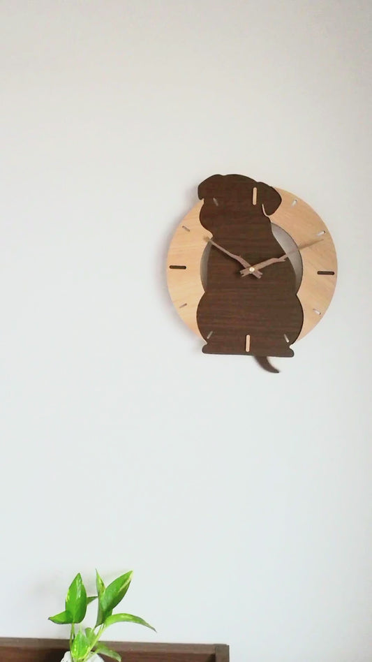 ふりふりわんこ時計_パグ