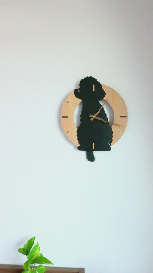 ふりふりわんこ時計_トイプードル（ブラック）